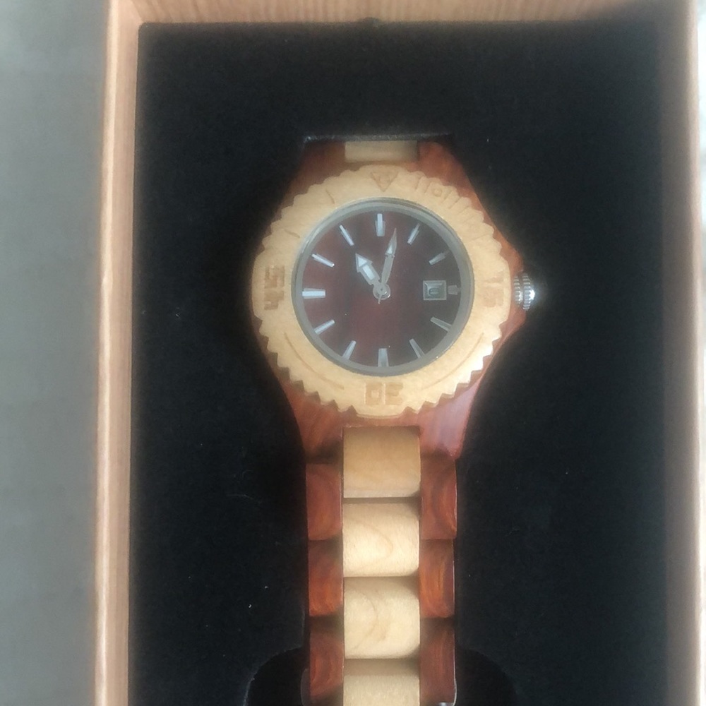 Unique Wood Watch!  Worn once